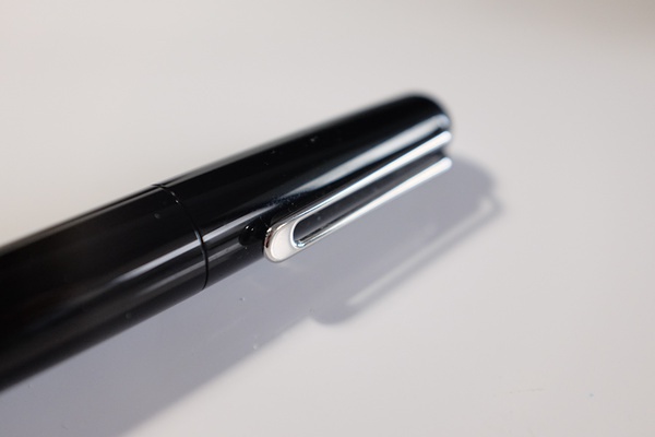 montblanc万宝龙钢笔限量款,万宝龙蛇头型钢笔