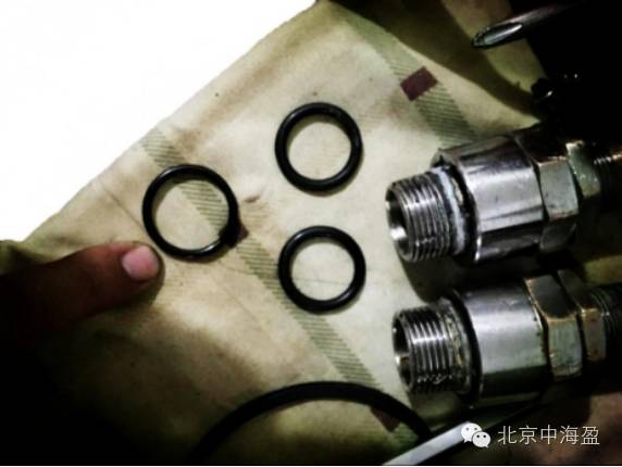 加油油枪接口漏油处理办法,加油油枪漏油出来了怎么办