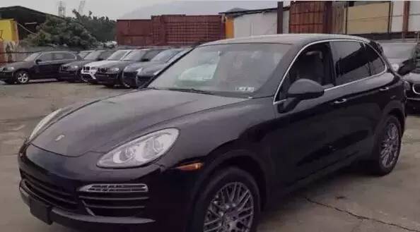 地下停车场到底有多少豪车,废弃停车场竟然全是豪车