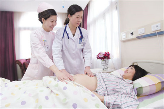 孕期见红了孩子还正常吗,我怀孕四个月了应该注意什么