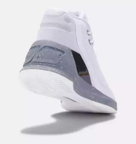 库里underarmourcurry4,underarmourcurry库里测评