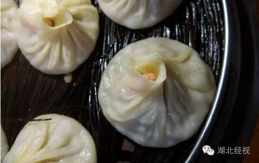 来武汉不可错过的一条街,武汉晚上逛的步行街夜市