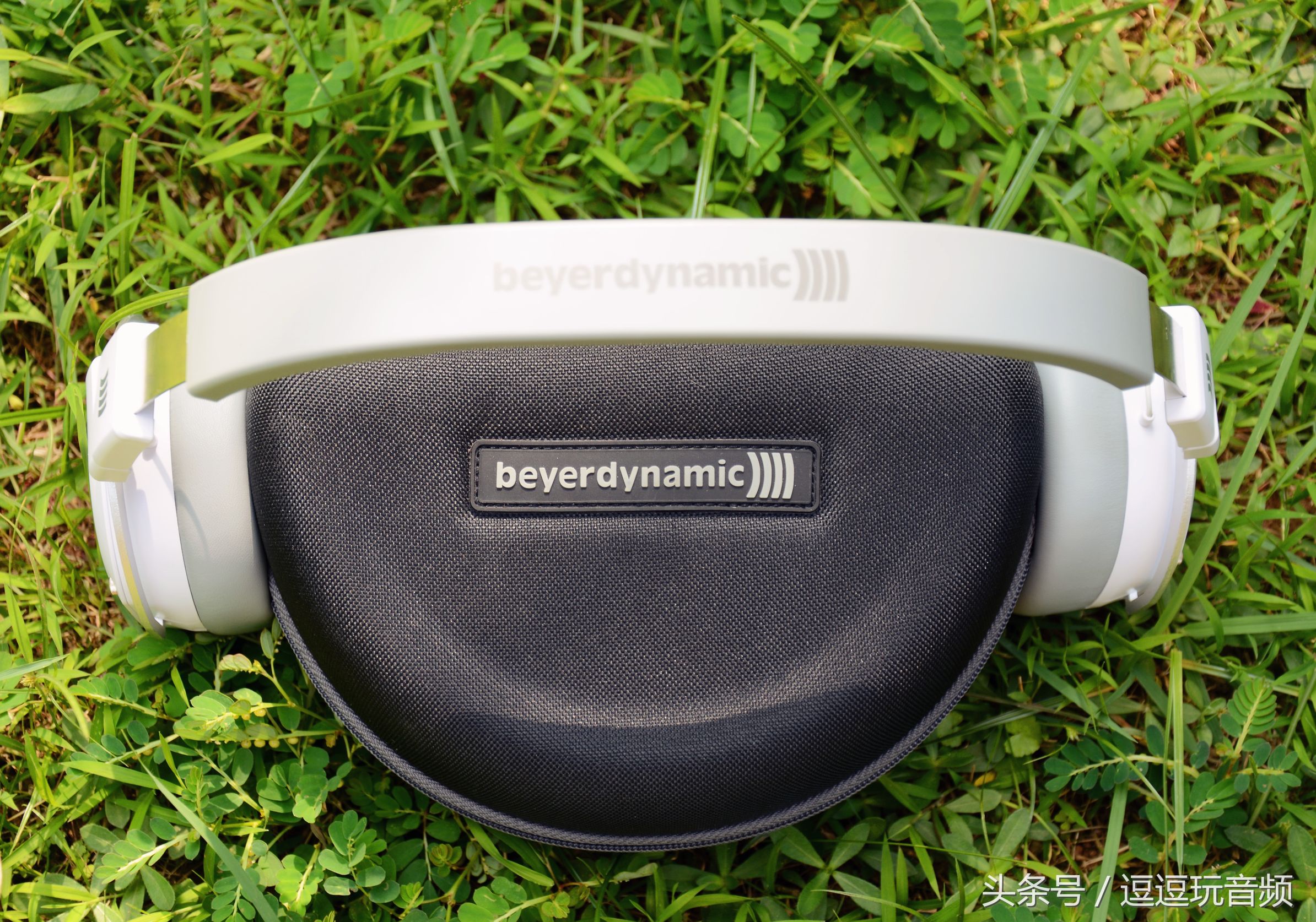 拜亚哪款头戴式蓝牙耳机好,拜亚动力头戴式旗舰耳机测评