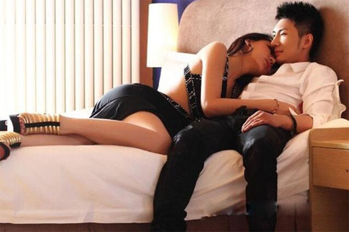 女朋友还留着前任的照片怎么回事,女朋友一直留着前任的留言