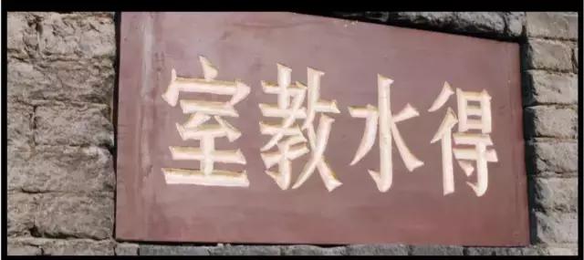 这部污力涛涛的电影让我笑了178次，最后一次带泪