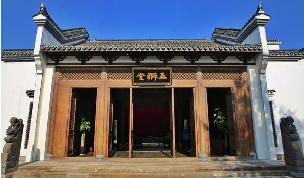 古城内的酒店,古城里酒店