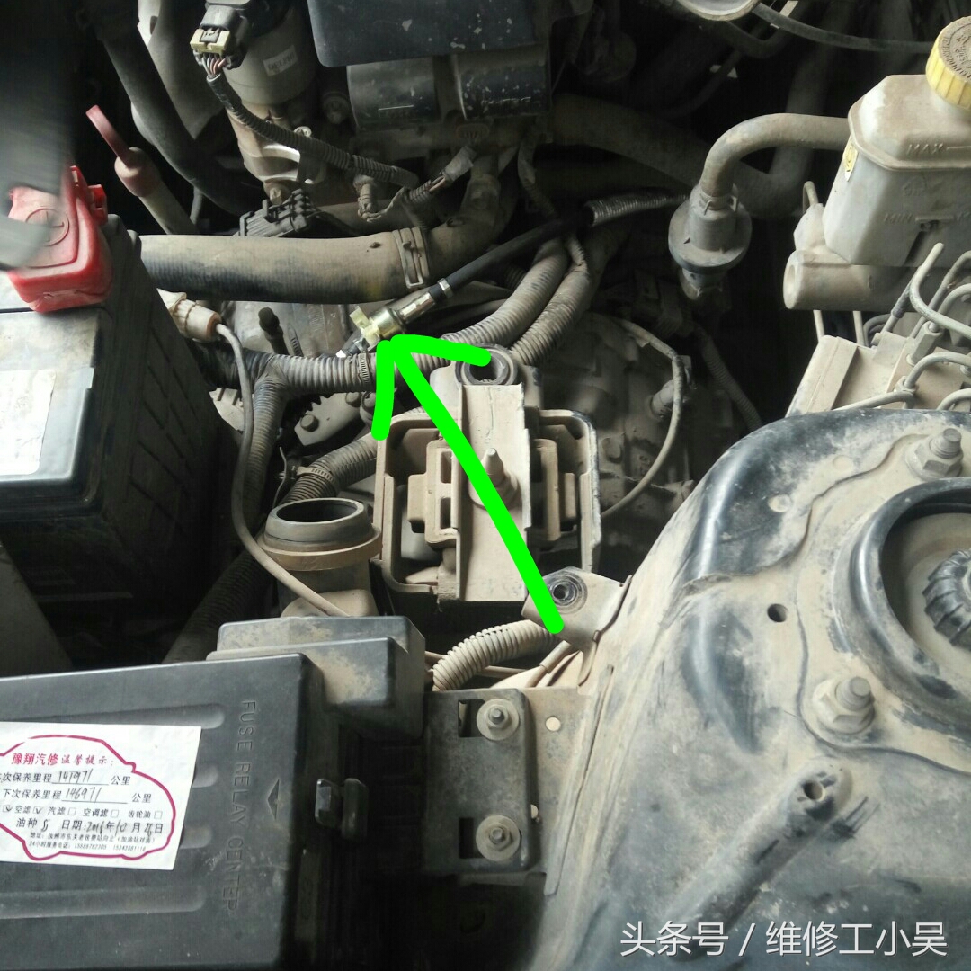 自动挡车挡杆拉到p挡还是显示d挡,自动挡挂挡时挡杆发紧