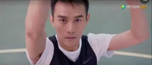 嘘嘘想当季白的打火机，这一场蜗牛恋慢慢慢慢终于发芽了