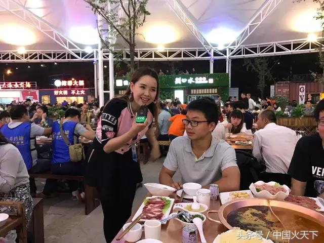 最震撼的火锅节,一年一度的火锅节