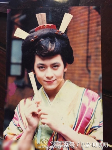 罗志祥你干嘛mv点评,罗志祥的你干嘛舞蹈慢动作