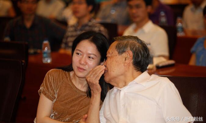 杨振宁子女和翁帆的关系怎样,杨振宁晚年给翁帆留下了什么