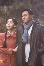 《谋杀似水年华》Angelababy阮经天亲密相拥1/8