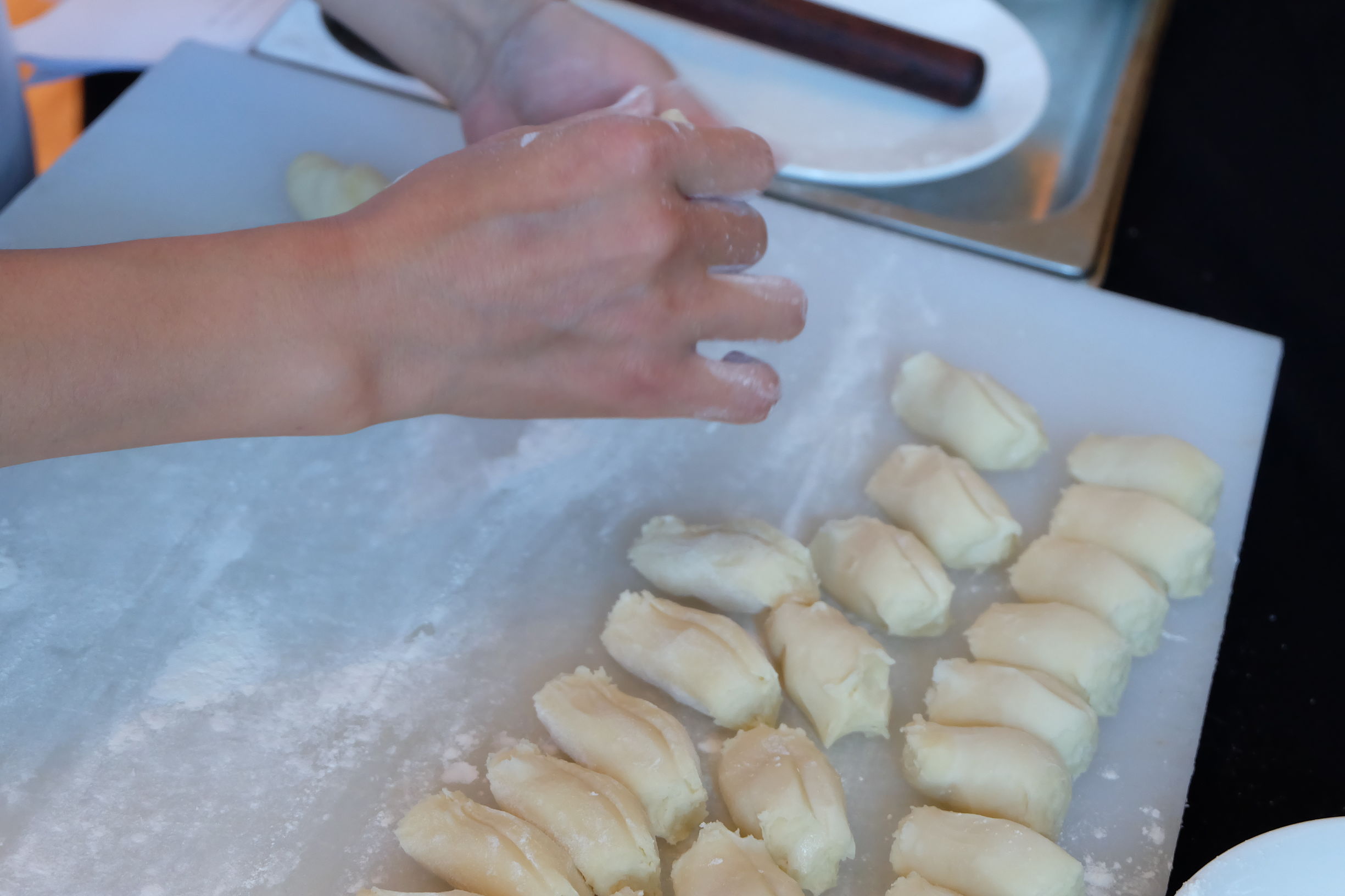 美食制作黄桥烧饼,黄桥烧饼的制作方法甜的