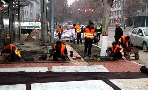 他们是城市的蹄造者，他们又是城市的弱势群体--愿兄弟一切安好