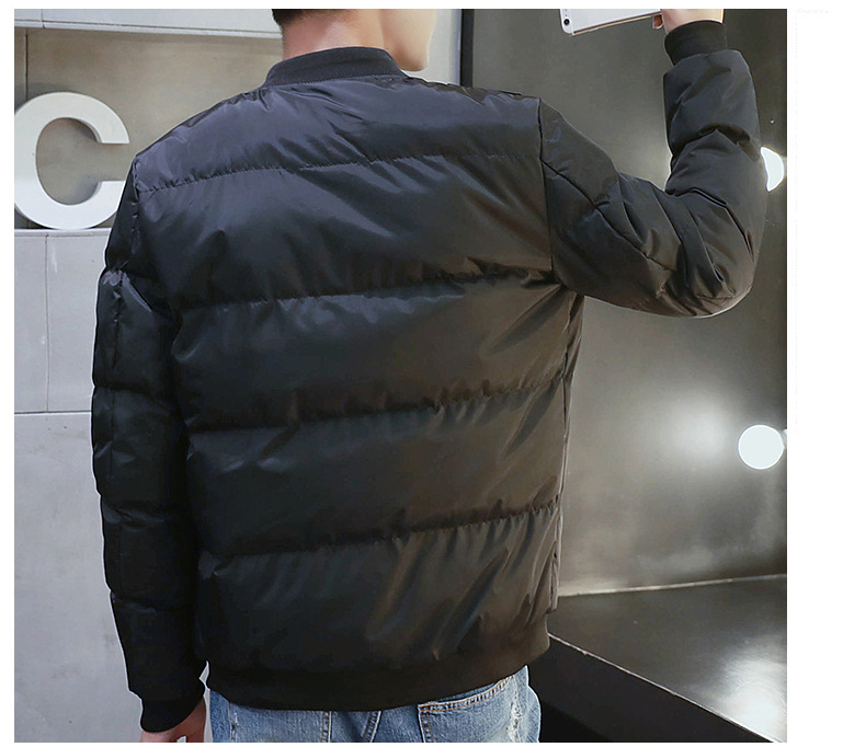 棒球领加厚棉服外套,冬日下的阳光型男