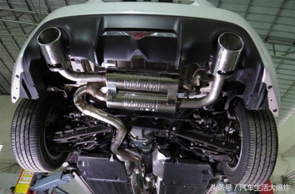 汽车消声器坏了是修还是换,汽车排气管消声器清洗的正确方法