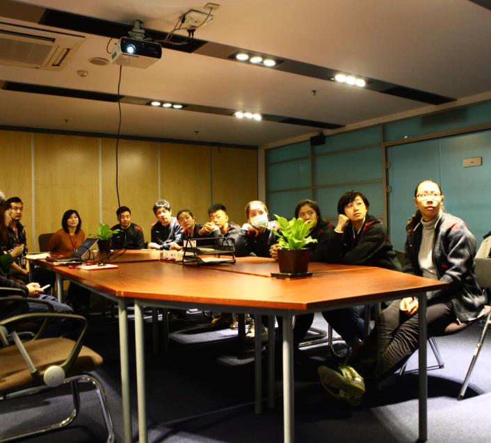 南京羽校李宁签约,和李宁签约的大学