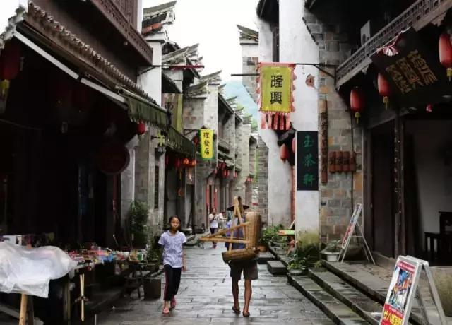 沪昆高铁湘赣段,沪昆高铁沪杭段开通