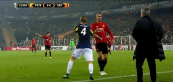 梅西任意球破门小贝泪目,生死看淡不服就干出奇迹