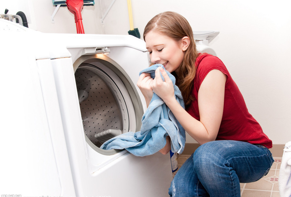 跑步衣服出汗有味怎么处理,跑步完衣服变臭怎么办