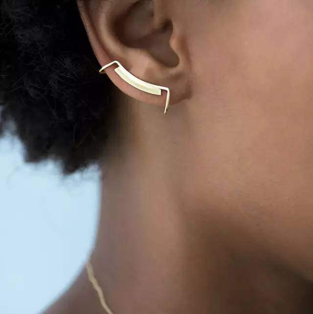 耳饰无耳洞适合小耳朵的,耳饰不需要耳洞的怎么戴