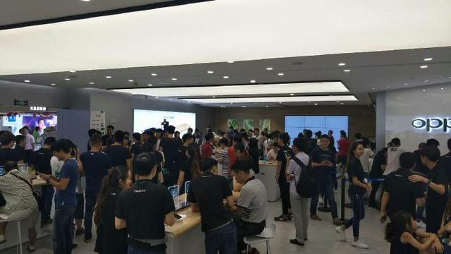 oppor9s现在实体店有货吗,oppor9s专卖店