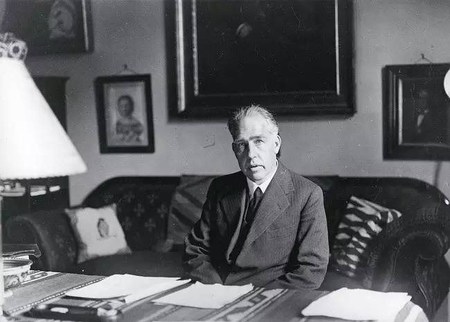 鐞冩妧宸磋タ瓒崇悆,鐞冩妧