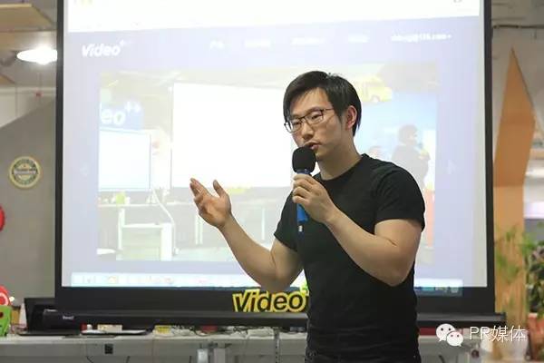 和公关总监“一起睡”的感觉，原来是这样的！