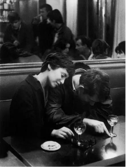 你可以不浪漫但不能没有惊喜,你可以不浪漫但生活不可以