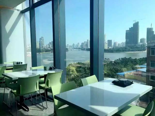 老世，呢个系我嘅辞职信......