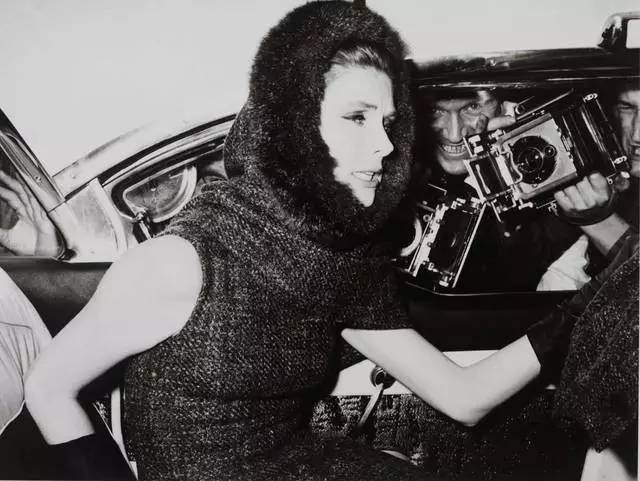 范冰冰龙袍博物馆,范冰冰龙袍被哪个国家收藏了