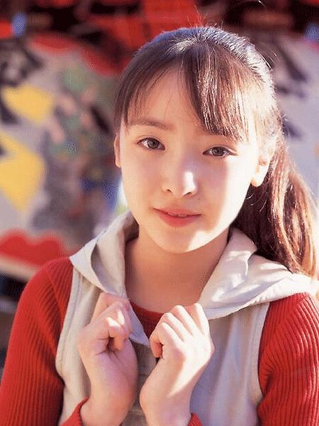 如何快速消除法令纹和双下巴,每天坚持三分钟消除鱼尾纹法令纹