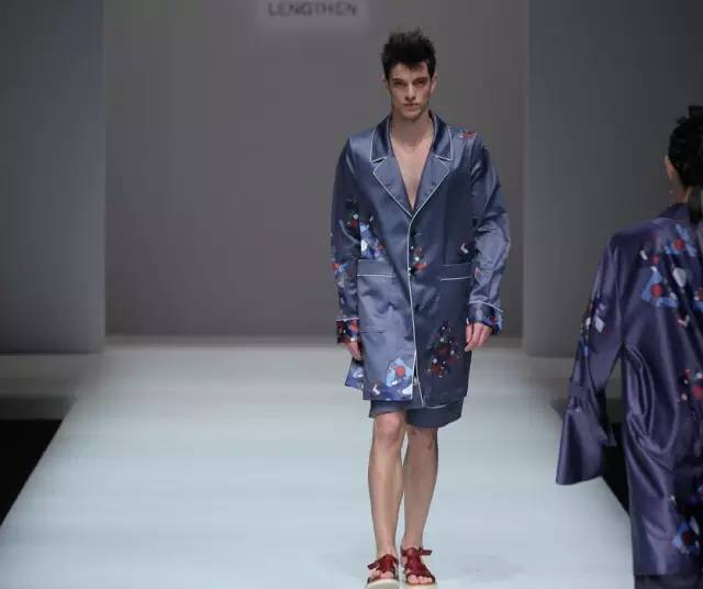 时装周特辑|Day6哇吲、LENGTHEN、陈闻、爱慕，总有一场秀打动你！