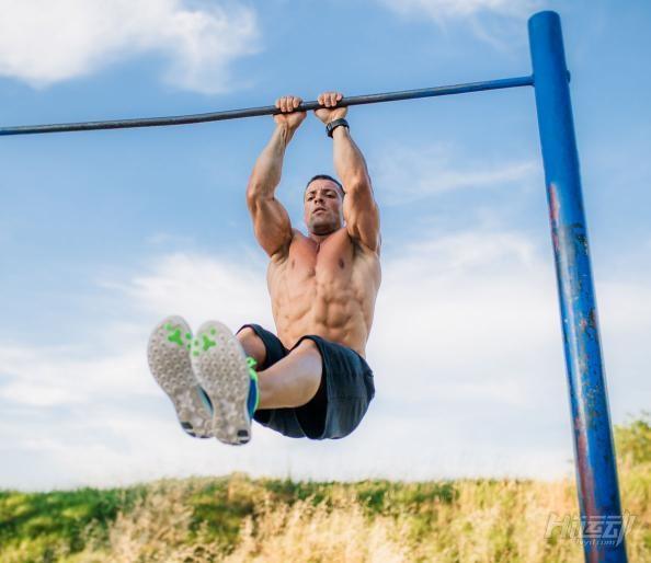 新手想锻炼上半身肌肉该怎么训练,自重健体的训练计划