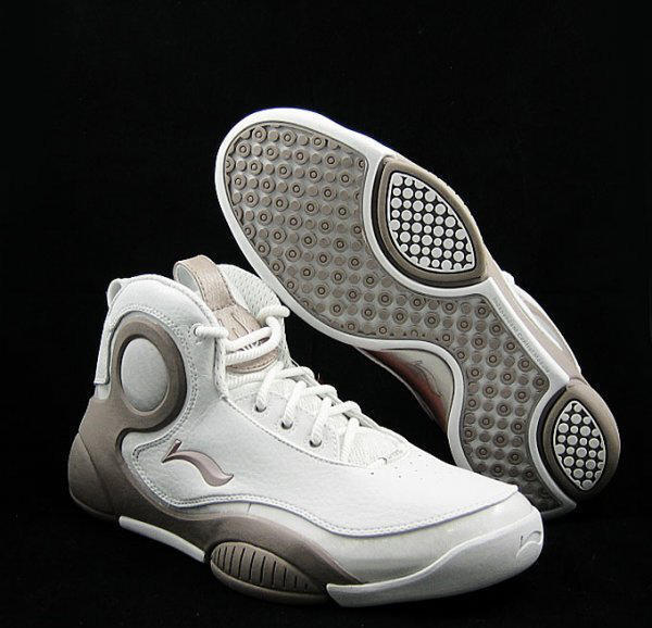 这两年李宁签约的nba球员,李宁签了哪些nba球员