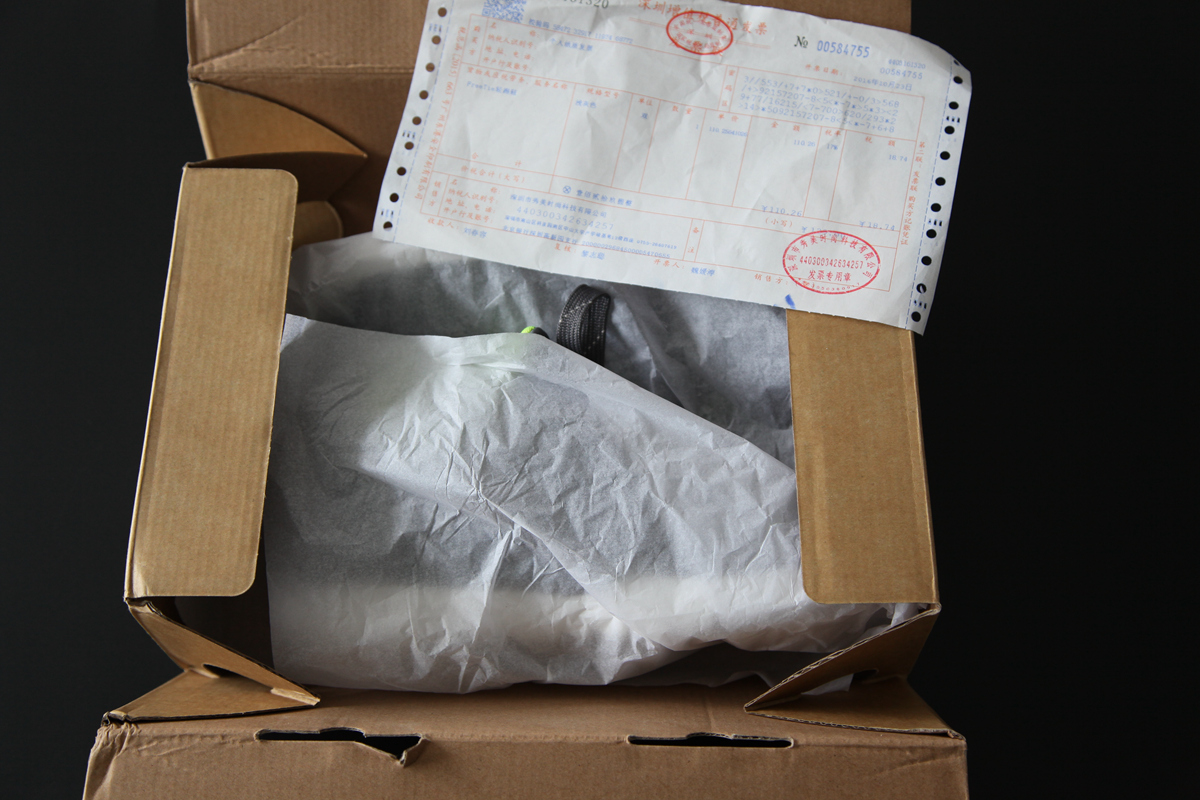 小米freetie超轻运动鞋评测,小米freetie云弹轻跑鞋米家运动鞋