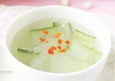 最近又湿又冷,宝宝湿疹真闹心,宝妈们这样处理好得快!