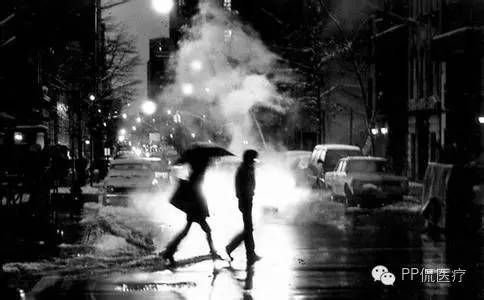 利普刀有效果吗,利普刀为啥冒气