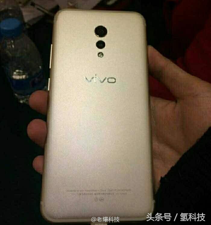 vivox9和oppor9plus哪个手机好,vivox9splus对比oppor9plus