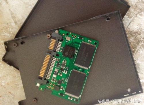 笔记本电脑怎么安装固态硬盘,笔记本m2固态硬盘安装
