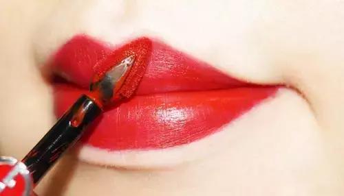 阿玛尼小胖丁红管试色,阿玛尼小胖丁405试色最新