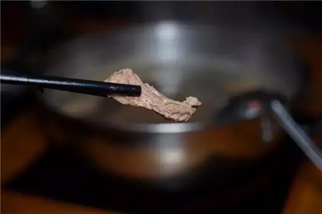 22蚊！足料进口牛肉云吞面超多料！还有重量级进口牛肉船上岸！