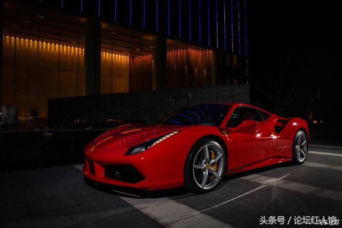 法拉利488评测重装上阵,法拉利488拆车视频