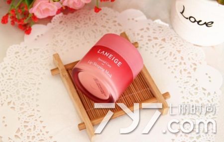 兰芝唇膜可以天天用吗使用频繁反而会伤害唇部肌肤