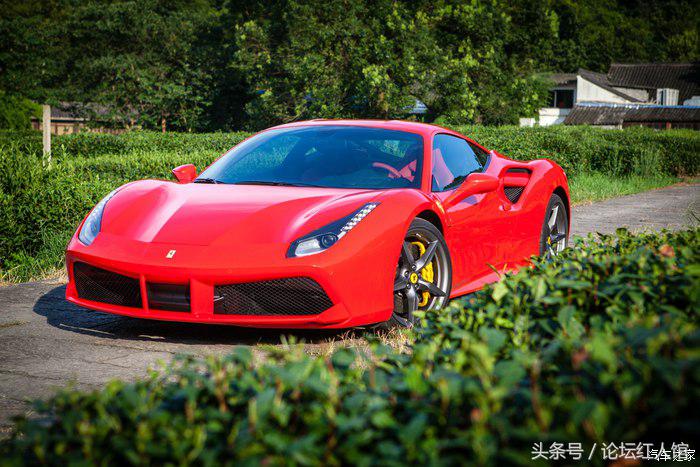 法拉利488评测重装上阵,法拉利488拆车视频