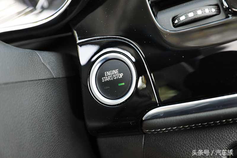 花儿与少年,花儿般的少女