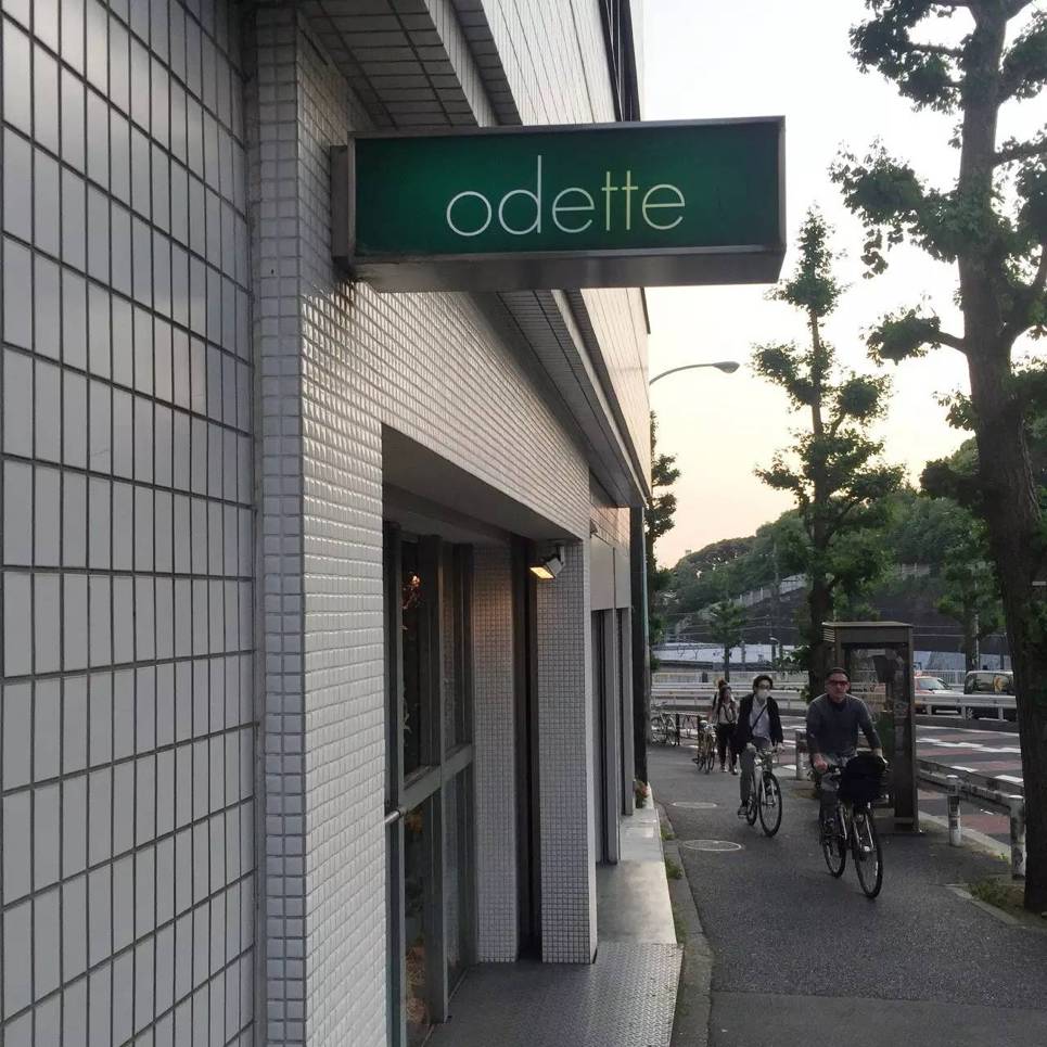 十万步走出的东京花店