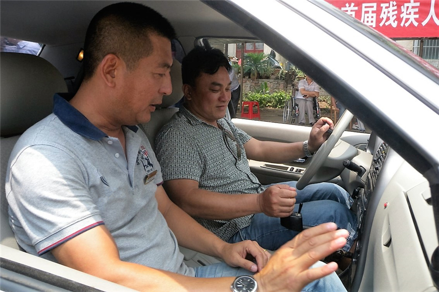 驾校教练教你学车技巧和方法,黑心驾校教练