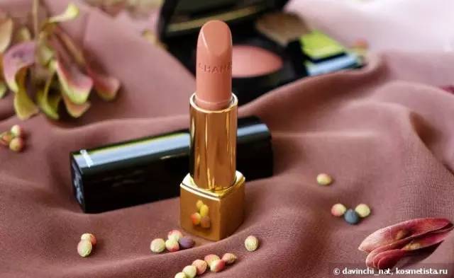 香奈儿口红三支套装试色,看了又看银珠的口红