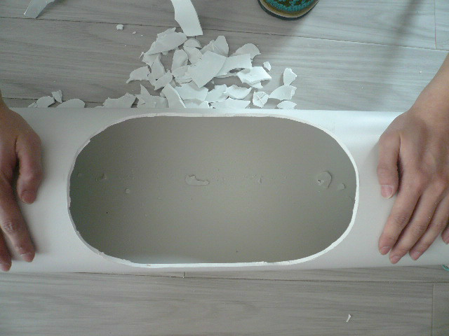 大叔用pvc管在阳台种菜7年,江苏人巧用pvc管阳台种菜